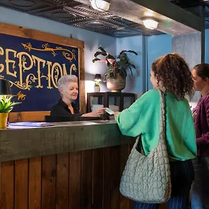 3* Hotel Stayokay - Blue Collar
